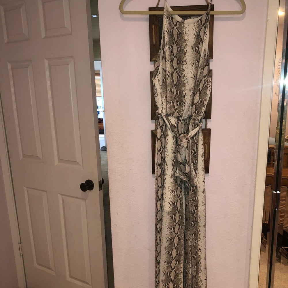 Long Jump suit